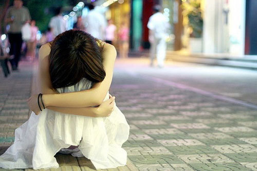 女人不必为了男人“廉价的大方”而许诺终生