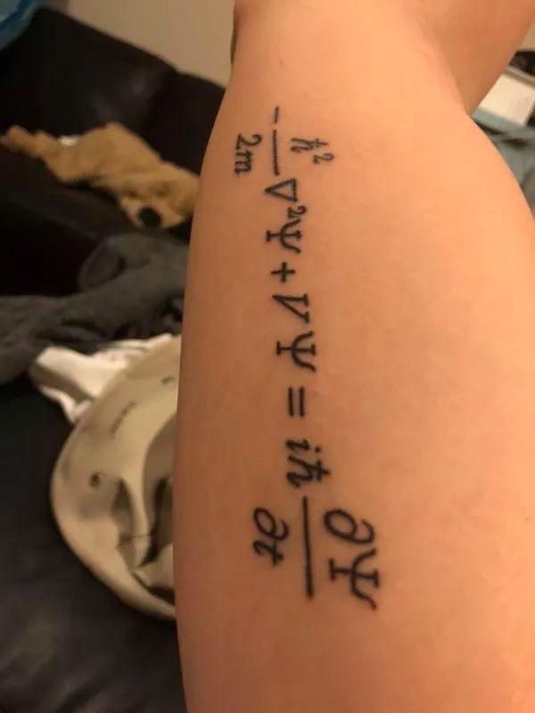 除了小猪佩奇,还有这19种纹身帮你变成社会人 作者/