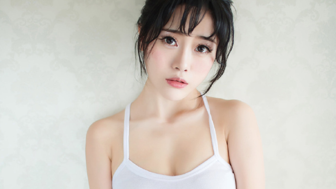 地下战神入赘为婿。 地下战神入赘为婿。