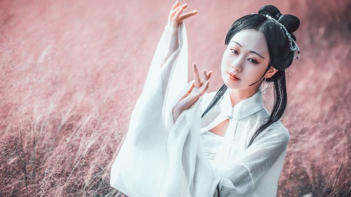 边疆浴血十载,拒敌千里之外! 帝都一纸调令,华国海域风起云涌! 边疆浴血十载,拒敌千里之外! 帝都一纸调令,华国海域风起云涌!