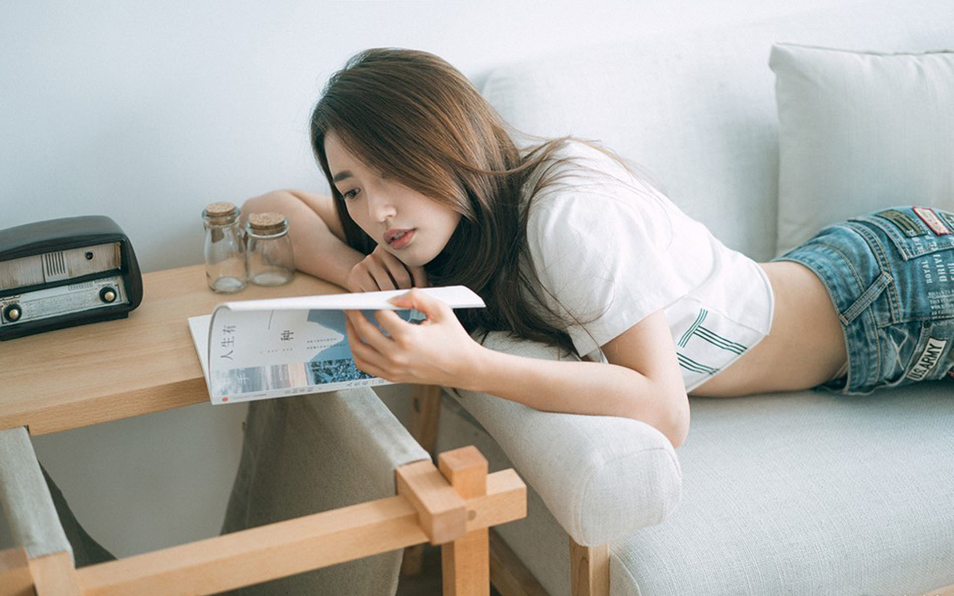 邪医傻妃 主角: 萧凤凰, 君曜 邪医傻妃 主角: 萧凤凰, 君曜