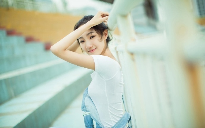 陆少的狐狸小娇妻 主角: 许蔓, 陆毅诚 陆少的狐狸小娇妻 主角: 许蔓, 陆毅诚