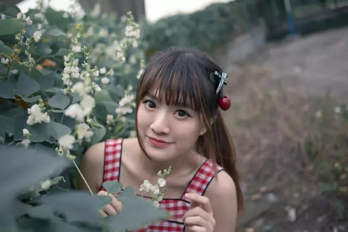陆少霸宠替嫁妻:替嫁给他冲喜。 陆少霸宠替嫁妻:替嫁给他冲喜。