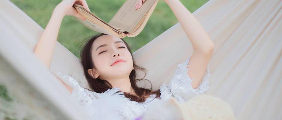 “我的女人,我愿意宠着。” “我的女人,我愿意宠着。”