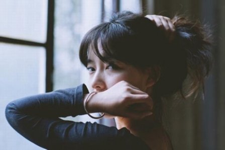 颓废唯美伤感说说大全_认识的朋友不少走进心里