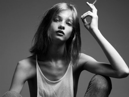 女生抽烟的伤感说说