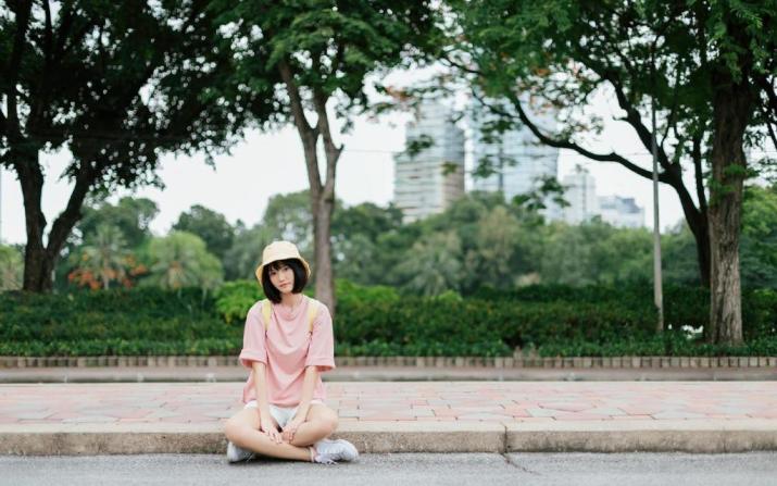 晚安心语当人生处于逆境时的正能量句子