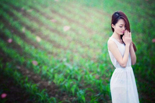 做正能量女人睡前一句话朋友圈晚安语录
