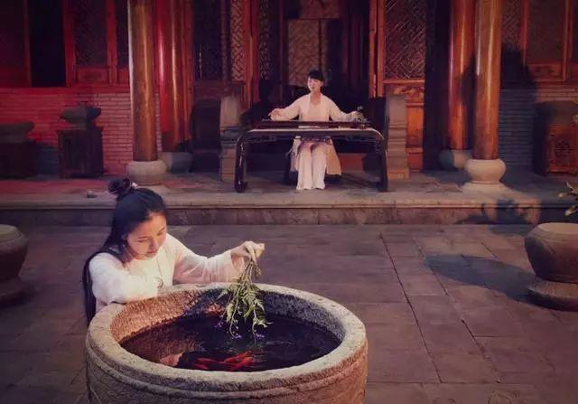 中国古代10篇最美的古文,一生至少要读一次 中国古代10篇最美的古文,一生至少要读一次