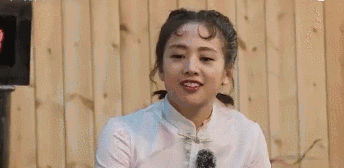 “老公夜班给女同事打伞,妻子送饭撞见崩溃”:男人没有界限感,就是在伤害妻子 “老公夜班给女同事打伞,妻子送饭撞见崩溃”:男人没有界限感,就是在伤害妻子