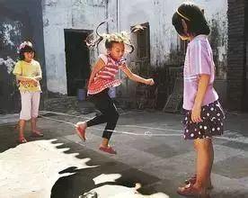 20年前没空调，我们是这样过夏天的，看哭所有人
