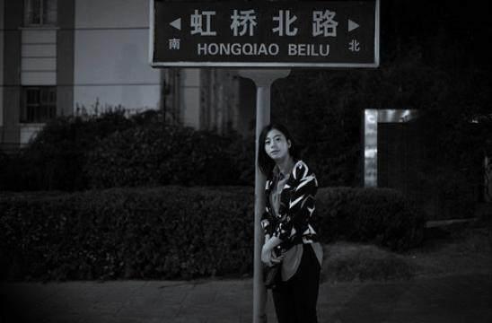 我曾幸福如你,你曾孤单如我