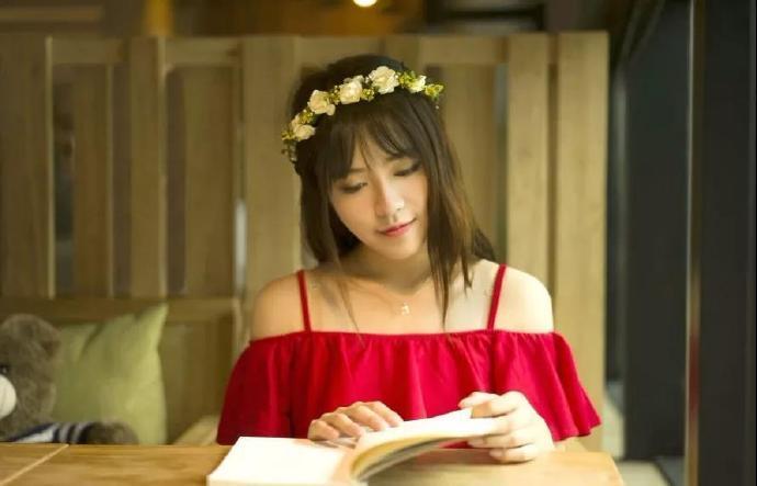 奶爸当婚：刚被扶弟魔女友全家抛弃，就有美女上司赶来同居。