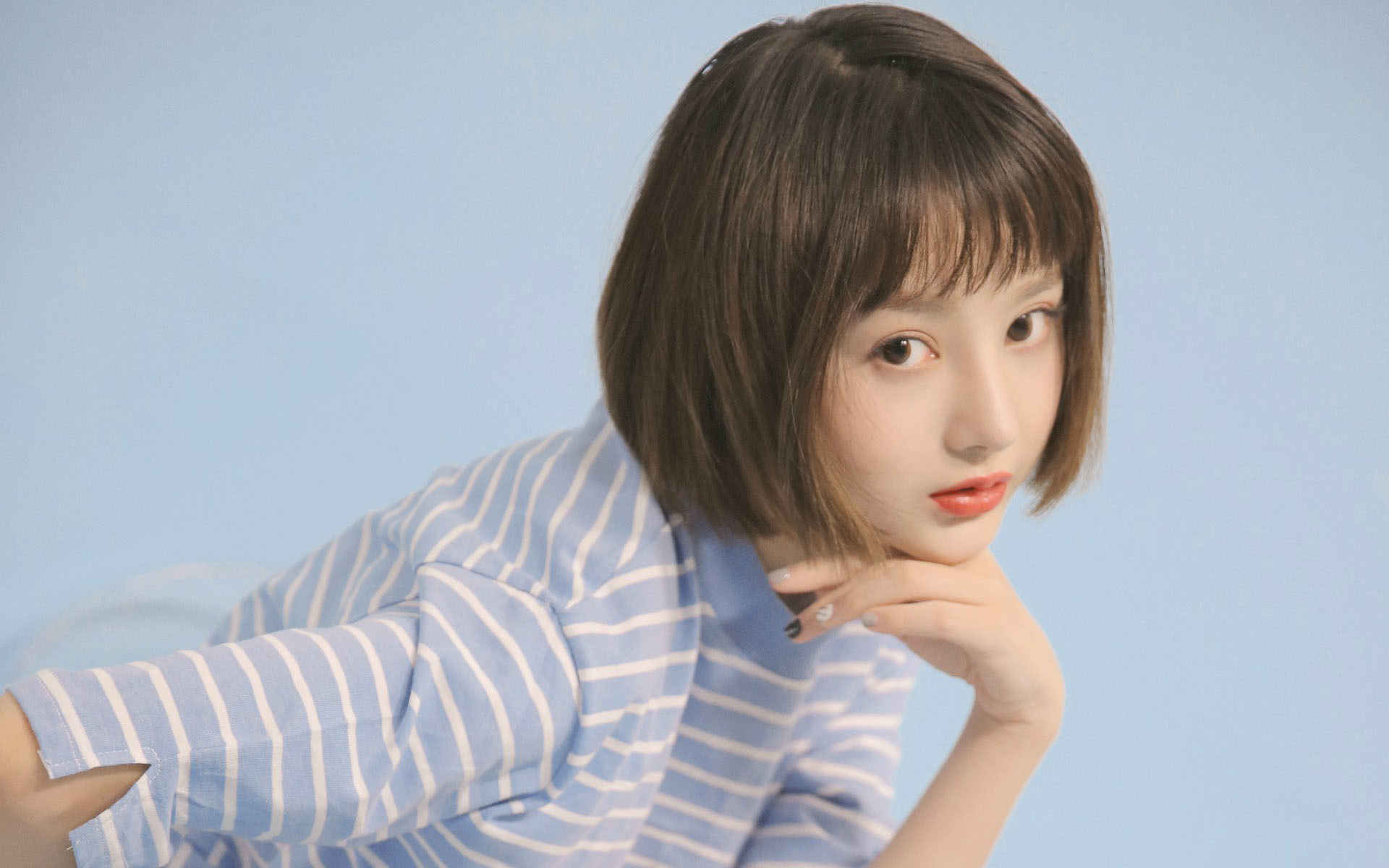 律心锁爱：一个律政精英一个跋扈小女人。