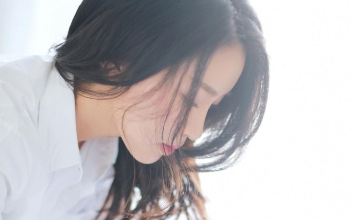 婚情似火：傲娇丑妻哪里逃：大少遇上一个自己送上门的丑女