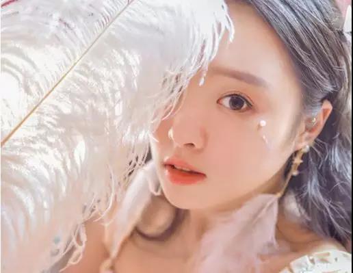 我陆梓琛会拿婚姻当儿戏？