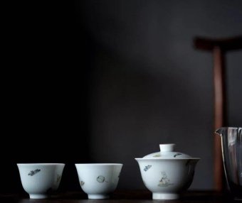 梁实秋:一盏清茶,往事如烟