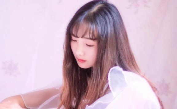 美女的天才教师-都市情感小说-主角: 姜离, 楚秀儿