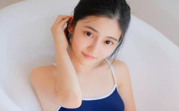 情有独钟：总裁强宠小妻-总裁豪门小说-主角: 墨紫苑, 慕逸凡