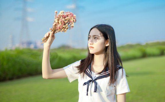 美人谋，王妃也倾城 主角: 颜九卿, 元漓