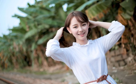 妃命难违：神级穿越 主角: 杨筱信, 司善书