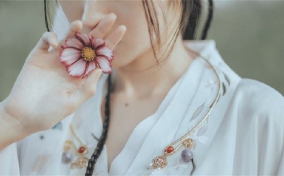重生医女太嚣狂 主角: 慕容紫儿, 百里墨华